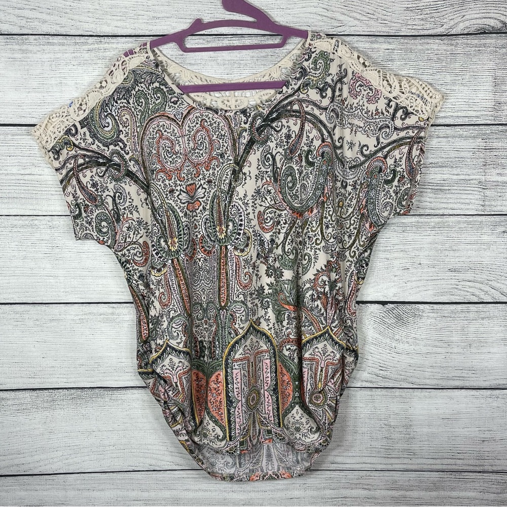 Roz & ALI Multi Colored Paisley Pattern With Crochet Shoulders Sz XL/P